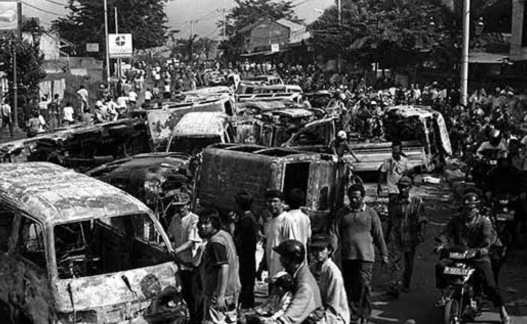 Menyembuhkan Luka Bangsa